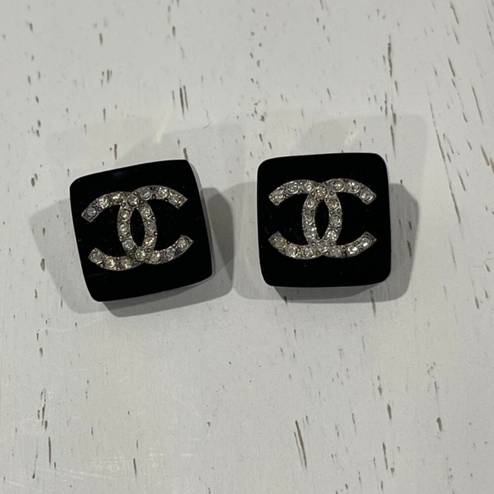 Chanel Square Black CC Stud Earring with Crystal Embellishments (JB1300)